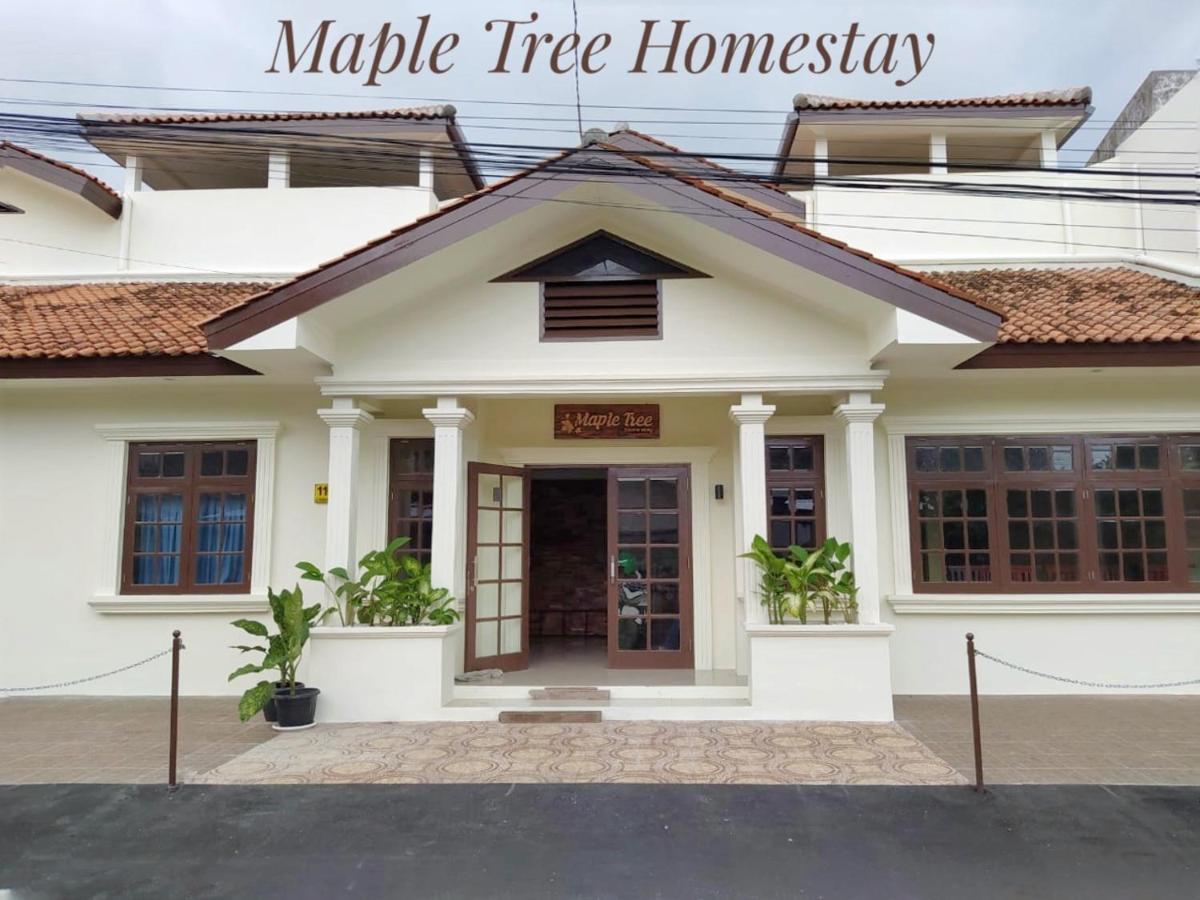 Maple Tree Homestay Maguwo Exterior photo