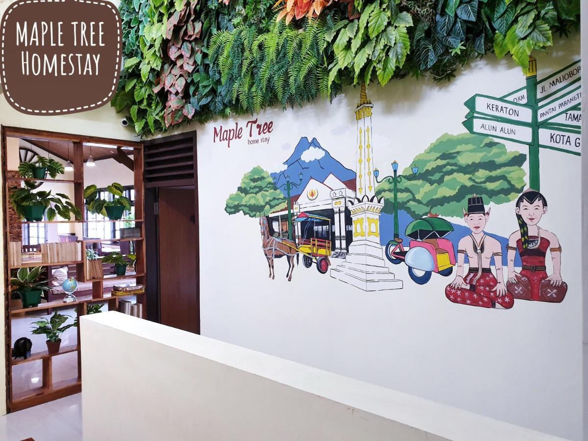 Maple Tree Homestay Maguwo Exterior photo